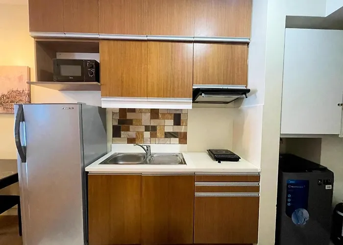 Bay Views Delights Near St Lukes And Us Embassy In Ermita